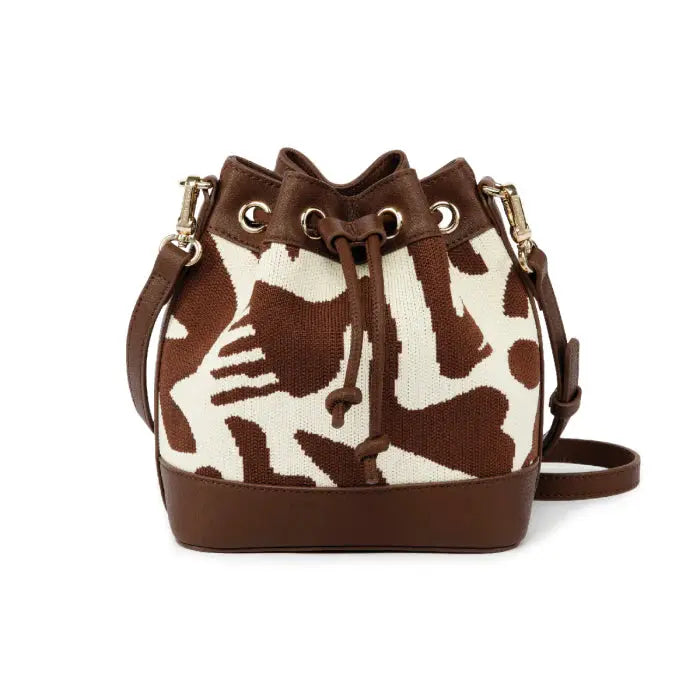 BUCKET BAG lacuna CaRRoL BoYeS